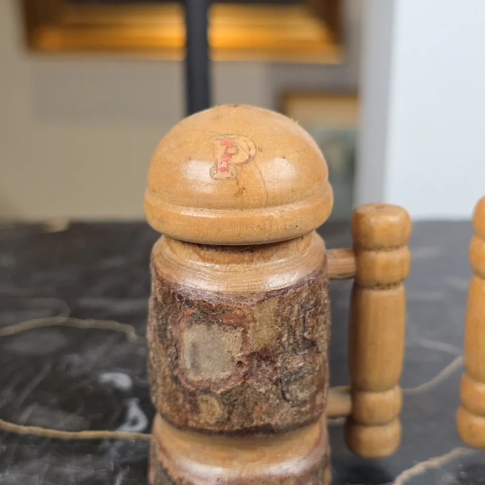 Vintage Wooden Bark Salt Pepper Shakers Mug Stein Japan - Picture 11 of 12